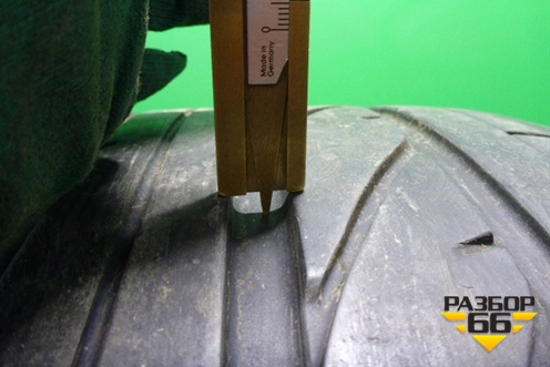 Шина Bridgestone Potenza RE050A 102Y 305/30 R19 (Лето)