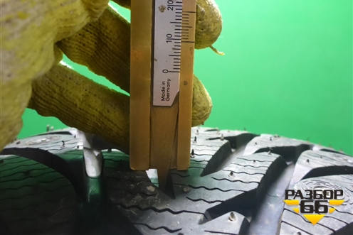 Шина Yokohama ice Guard Stud 101T (новая) 235/55 R19 ( Шипы)