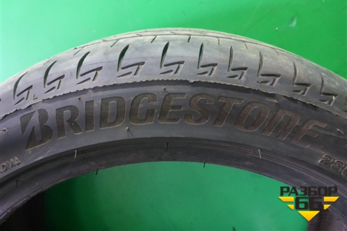 Шина Bridgestone Turanza T005A 94W 235/45 R18 (Лето)