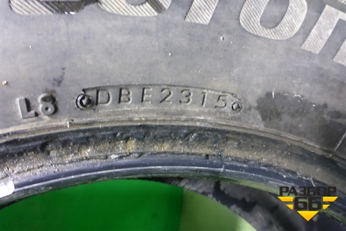 Шина Bridgestone Blizzak DM-V2 108S 235/65 R17 (Зима)