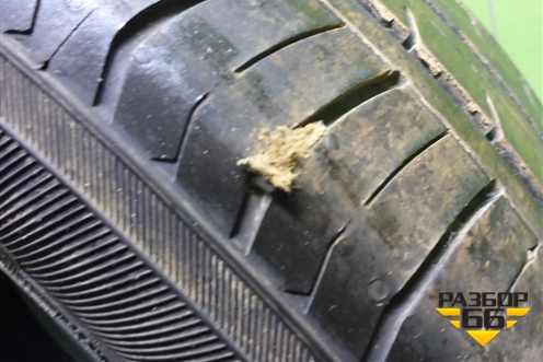 Шина  215/50 R17 (Лето) (YokohamaBluEarthES32) (YOKOHAMABLUEARTHES32)