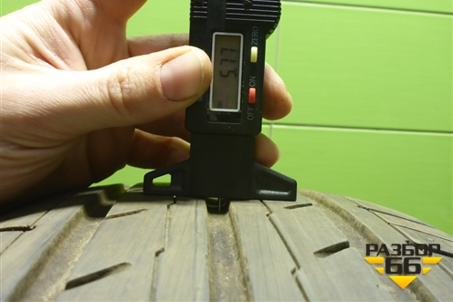 Шина  215/50 R17 (Лето) (YokohamaBluEarthES32) (YOKOHAMABLUEARTHES32)