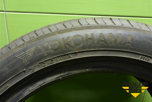 Шина  215/50 R17 (Лето) (YokohamaBluEarthES32) (YOKOHAMABLUEARTHES32)