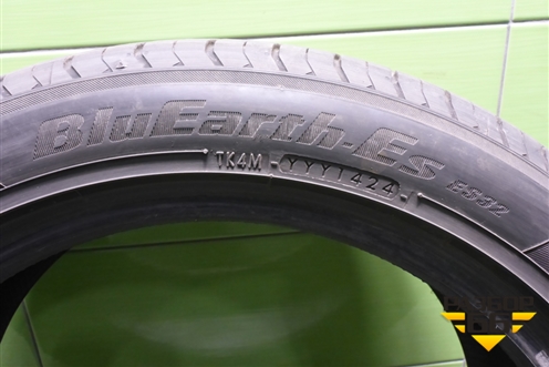 Шина  215/50 R17 (Лето) (YokohamaBluEarthES32) (YOKOHAMABLUEARTHES32)