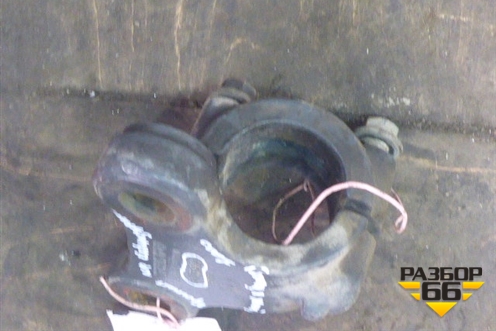 Кронштейн переднего стабилизатора  (нижний к балке) (3173988) для Volvo TRUCK FH с 2002-2008г (ФШ)