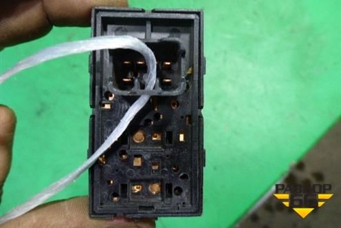 Кнопка стеклоподъёмника задняя левая для Chevrolet Aveo (Т300) с 2011г (Авео Т300)