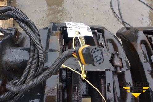 Суппорт передний левый для MAN TGA 4-Series  с 2000-2008г (ТГА)