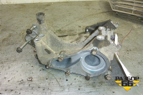 Кронштейн компрессора кондиционера для Honda CR-V(RE) с 2006-2012г (ЦРВ СРВ)