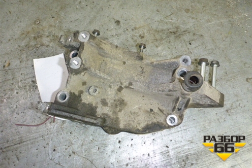 Кронштейн компрессора кондиционера для Honda CR-V(RE) с 2006-2012г (ЦРВ СРВ)