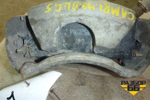 Суппорт передний левый для Toyota Camry V40 с 2006-2011г (Камри)