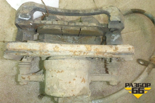 Суппорт передний левый для Toyota Camry V40 с 2006-2011г (Камри)