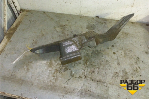 Кронштейн пневморессоры (левый) (20704075) для Volvo TRUCK FH с 2002-2008г (ФШ)