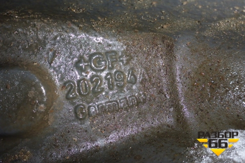 Кронштейн пневморессоры (левый) (20704075) для Volvo TRUCK FH с 2002-2008г (ФШ)