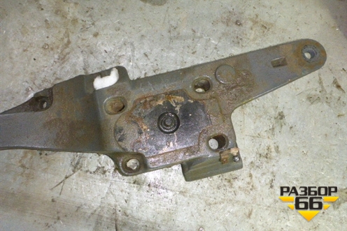 Кронштейн пневморессоры (правый) для Volvo TRUCK FH с 2002-2008г (ФШ)