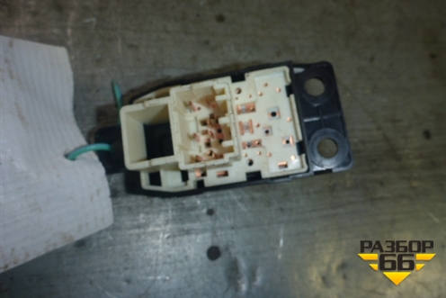 Переключатель регулировки зеркал (935601М000) для Kia Cerato с 2009-2013г (Серато 2)