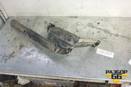 Защита топливного бака правая для BMW X5 Е53 с 1999-2007г (Х5 Е53)