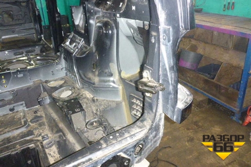 Крыло заднее правое для BMW X5 Е53 с 1999-2007г (Х5 Е53)