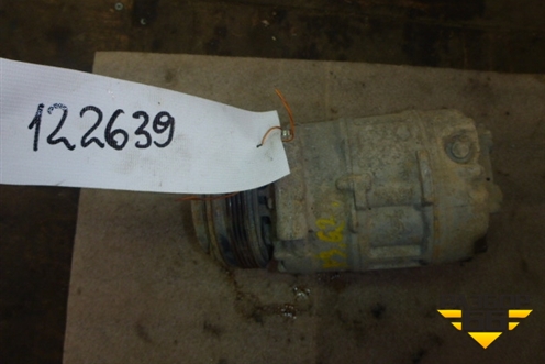 Компрессор кондиционера (4472208027) (3.0л M54 бензин АКПП) для BMW X3 E83 с 2004-2010г (Х3 Е83)