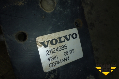 Кронштейн радиатора правый  (рамка)(21124980) для Volvo TRUCK FH с 2002-2008г (ФШ)