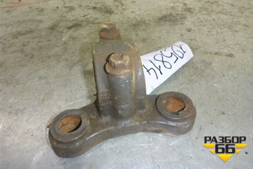Кронштейн переднего стабилизатора  (нижний к балке) 3173988 для Volvo TRUCK FH с 2002-2008г (ФШ)
