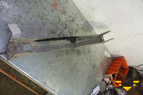 Кронштейн радиатора для Volvo TRUCK FH с 2002-2008г (ФШ)