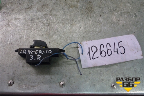 Кнопка стеклоподъёмника (задняя правая) (MR587944) для Mitsubishi Lancer-X с 2007г (Лансер)