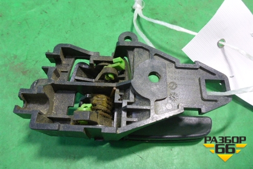 Ручка внутренняя двери задней правой (5716A180XA) для Mitsubishi Lancer-X с 2007г (Лансер)