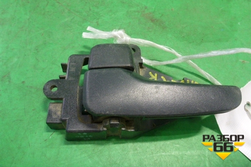 Ручка внутренняя двери передней левой (5716A179XA) для Mitsubishi Lancer-X с 2007г (Лансер)