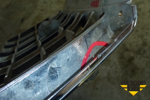 Решетка радиатора правая (после 2010 г) (7450A414) для Mitsubishi L 200 c 2006-2015г (Л200)