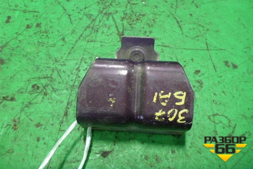 Петля двери багажника для Peugeot 307 с 2001-2007г