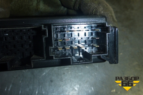 Блок электронный (Реле подогрева топлива) (A0004461407) для Mercedes Benz TRUCK Axor 2 с 2004г (Аксор)