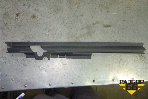 Обшивка стойки лобового стекла левая  (Нижняя) (A9406920001) для Mercedes Benz TRUCK Axor 2 с 2004г (Аксор)