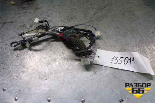 Проводка двери задней правой для Toyota Avensis с 2003-2009г (Авенсис)