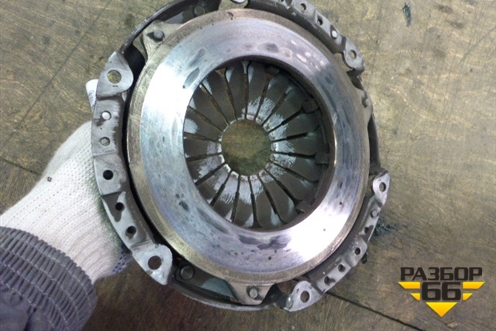 Корзина сцепления (1.6л) для Nissan Qashqai (J10E) с 2006-2013г (Кашкай)