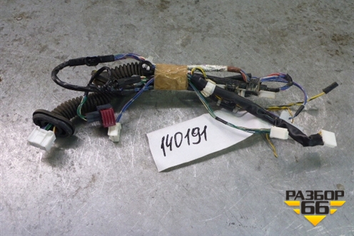 Проводка двери задней правой для Toyota Avensis с 2003-2009г (Авенсис)