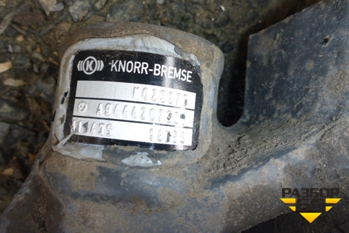 Суппорт передний левый (A9444207901) для Mercedes Benz TRUCK Axor 2 с 2004г (Аксор)