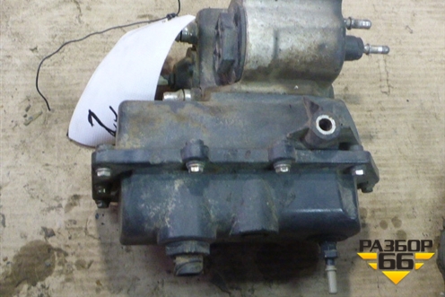 Насос системы AD BLUE (A0001401578) для Mercedes Benz TRUCK Axor 2 с 2004г (Аксор)