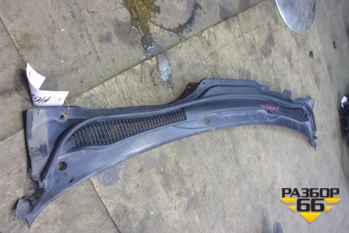 Решетка стеклоочистителей для Volvo S40 с 2004-2012г (C40)