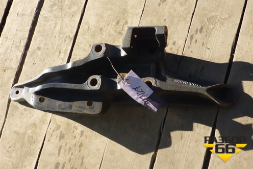 Кронштейн пневморессоры (правый) для Volvo TRUCK FH с 2002-2008г (ФШ)