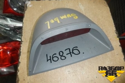 Фонарь задний стоп сигнал для Renault Clio с 1998-2002г (Клио)