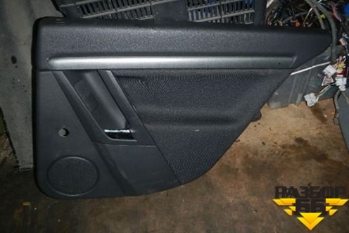 Обшивка двери задней правой под механику для Opel Vectra C с 2002-2008г (Вектра)