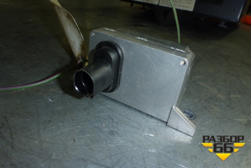 Датчик ускорения (7E0907652A) для Volkswagen Touareg c 2002-2010г (Туарег)