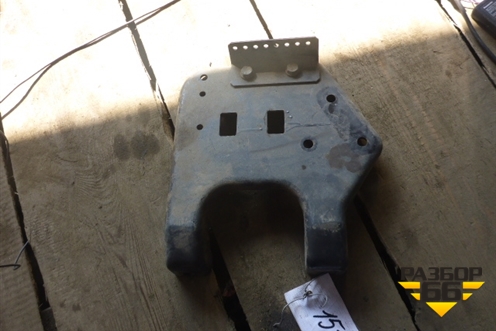 Кронштейн осушителя для Mercedes Benz TRUCK Axor 2 с 2004г (Аксор)