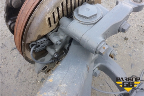 Кулак поворотный передний левый  (под дисковый тормоз) для Volvo TRUCK FH с 2002-2008г (ФШ)