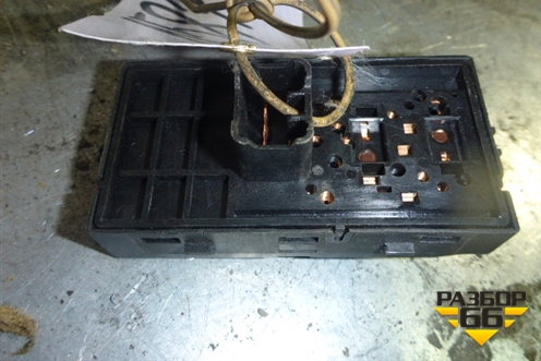 Кнопка стеклоподъёмника для Chevrolet Aveo (Т300) с 2011г (Авео Т300)