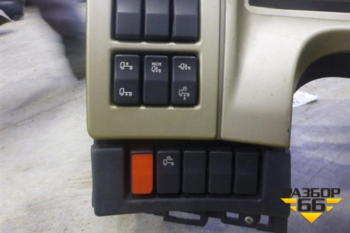 Торпедо  (левая часть) для Renault TRUCK Premium 2 с 2005-2013г (Премиум 2)