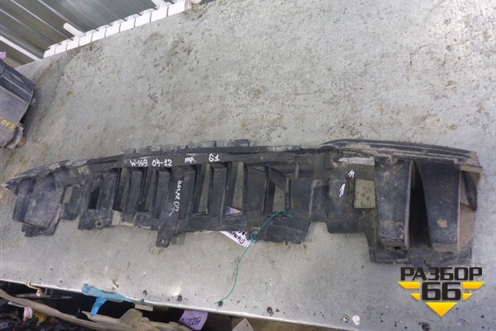 Кронштейн переднего бампера центральный (A1698850065) для Mercedes Benz A140/160 W169 с 2004-2012г (А)