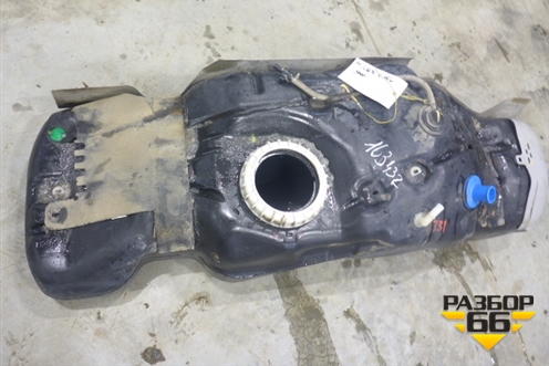 Бак топливный для Toyota Hilux с 2005-2015г (Хайлюкс)