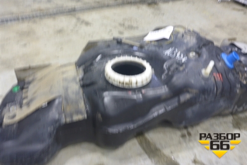 Бак топливный для Toyota Hilux с 2005-2015г (Хайлюкс)