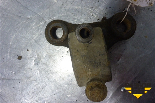 Кронштейн переднего стабилизатора  (нижний к балке) (20555319) для Volvo TRUCK FH с 2002-2008г (ФШ)